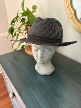 Scala Pronto black straw hat summer beach hat